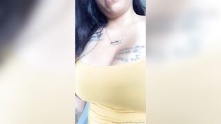 BĐlVlŇ€ Booty clapping???? Wish it was longer tho????