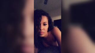 She clapping while layin down