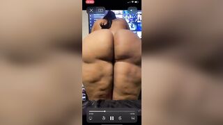 Booty Clapping: Need more of her #2