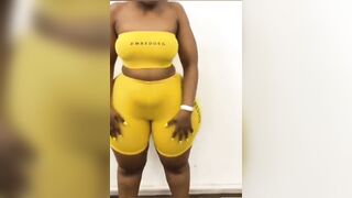 Ass so fat like the sun