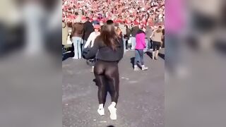 Big Ass: Nice zoom #3