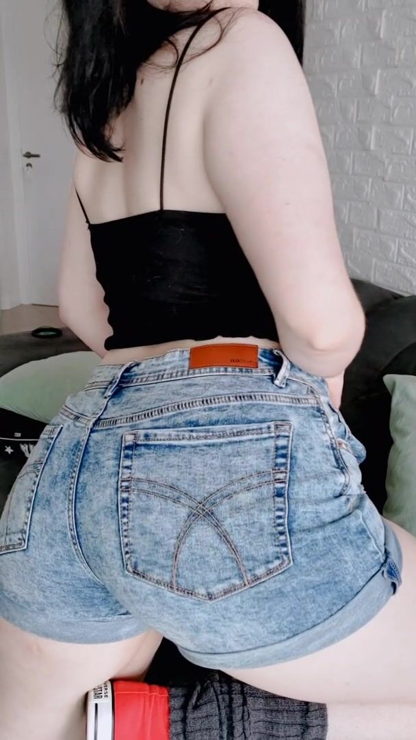 Can my ass receive some love here?