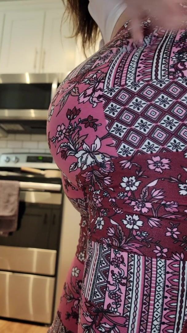 Mommy of 1. Would you still smash?