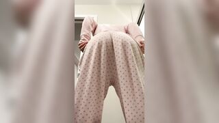 Asshole: In need of a tongue rn! #1