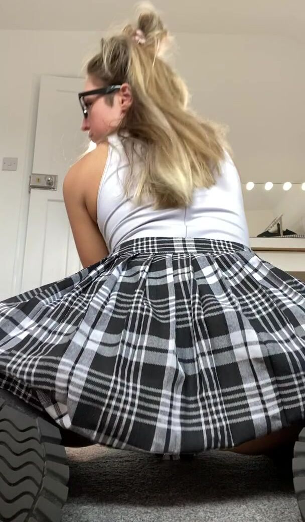 Do you love an asshole reveal?