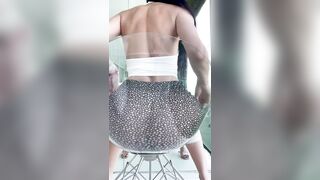 I bet you wanna be that chair