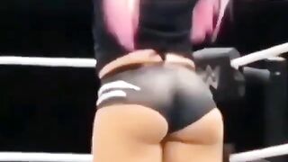 Alexa Bliss’s Booty: The jiggle♥️♥️ #4