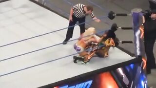 Alexa Bliss’s Booty: Alexa vs Naomi (upscaled, 60fps) #2