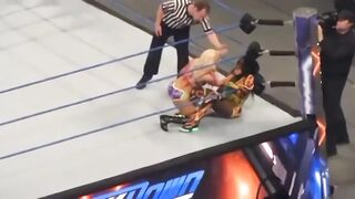 Alexa Bliss’s Booty: Alexa vs Naomi (upscaled, 60fps) #3