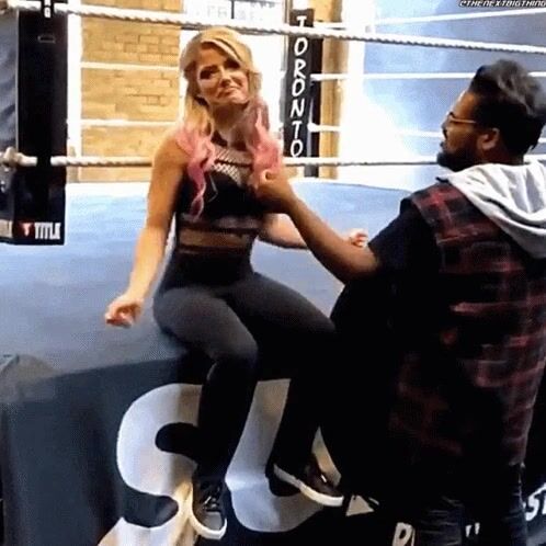 Imagine Alexa grinding that booty on your face