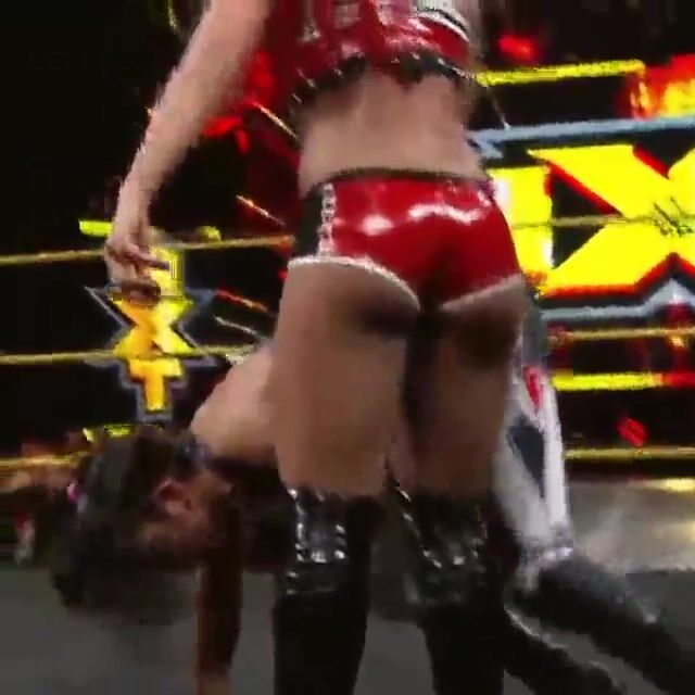 Alex Bliss NXT Red atir (upscaled 144fps)