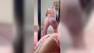 African Big Booty: Thank God for the Motherland for giving me these cheeks! #3