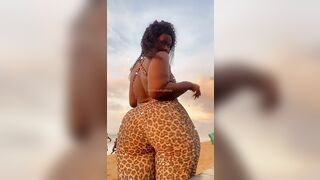 African Big Booty: Afro teen♥️♥️♥️♥️ #3
