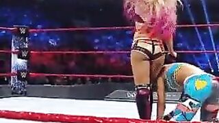Alexa Bliss’s Booty: ooooooooh #2