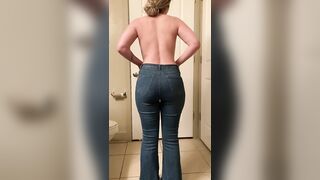 Small Tits and Big Ass: Wait a few seconds to see my [BA] #2