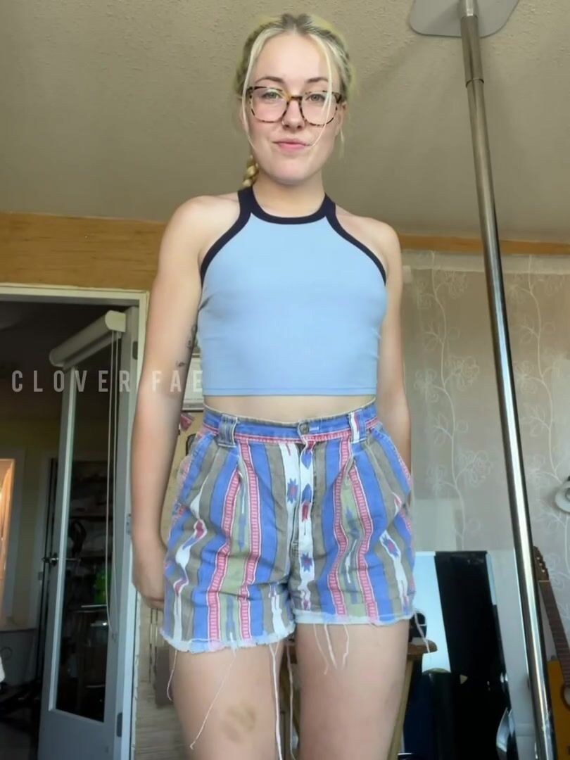 Do you like my tiny tits and puffy nipples? ???? [ST]