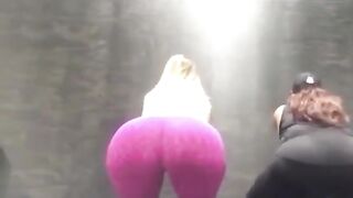 Princess Pawg: Leggings can’t handle that much ass #2