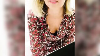 Happy Monday. I hope my teacher ass helps to start your week right. [BA]