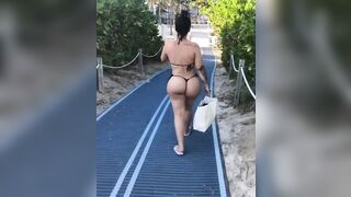 Phat Butt: What would you do if you saw that - BadPenelope #4