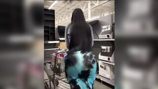 Clapping it in public