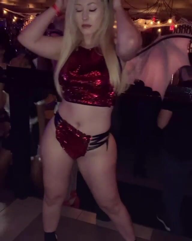 PAWG Twerking