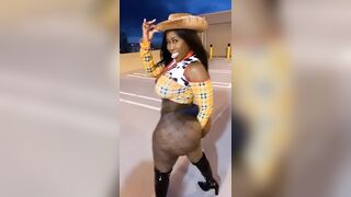 Elite Ass: Yea I damn sure got the woody lol #4