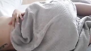 good morning dear, you wake up already?