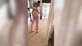 Pawg: Milf booty ;) Showing off my booty gains. #2