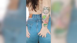 Pawg: Did I choose the right jeans? ♥️♥️ #1