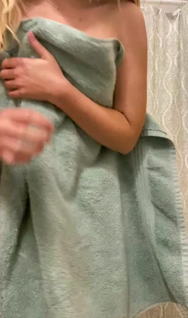 Shower sex anyone?