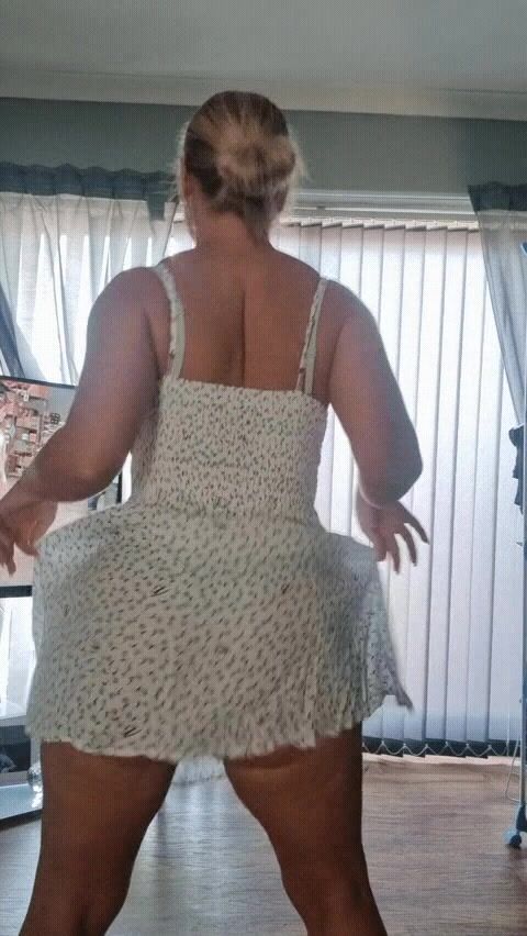 Anyone Order a Milf Shake?