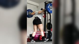 pause squats with Kiki Vhyce