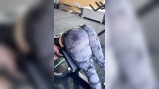 Fitness Butts: Working That Lower Back ... Working That Booty #2
