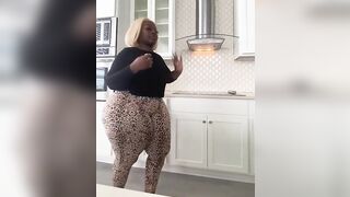 Booty Clapping: Fy3bottom #3