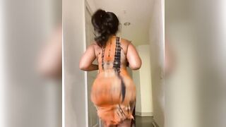 Idc what y’all say she’s top 5 asses right now ????????