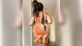 Booty Clapping: Idc what y’all say she’s top 5 asses right now ♥️♥️♥️♥️ #3