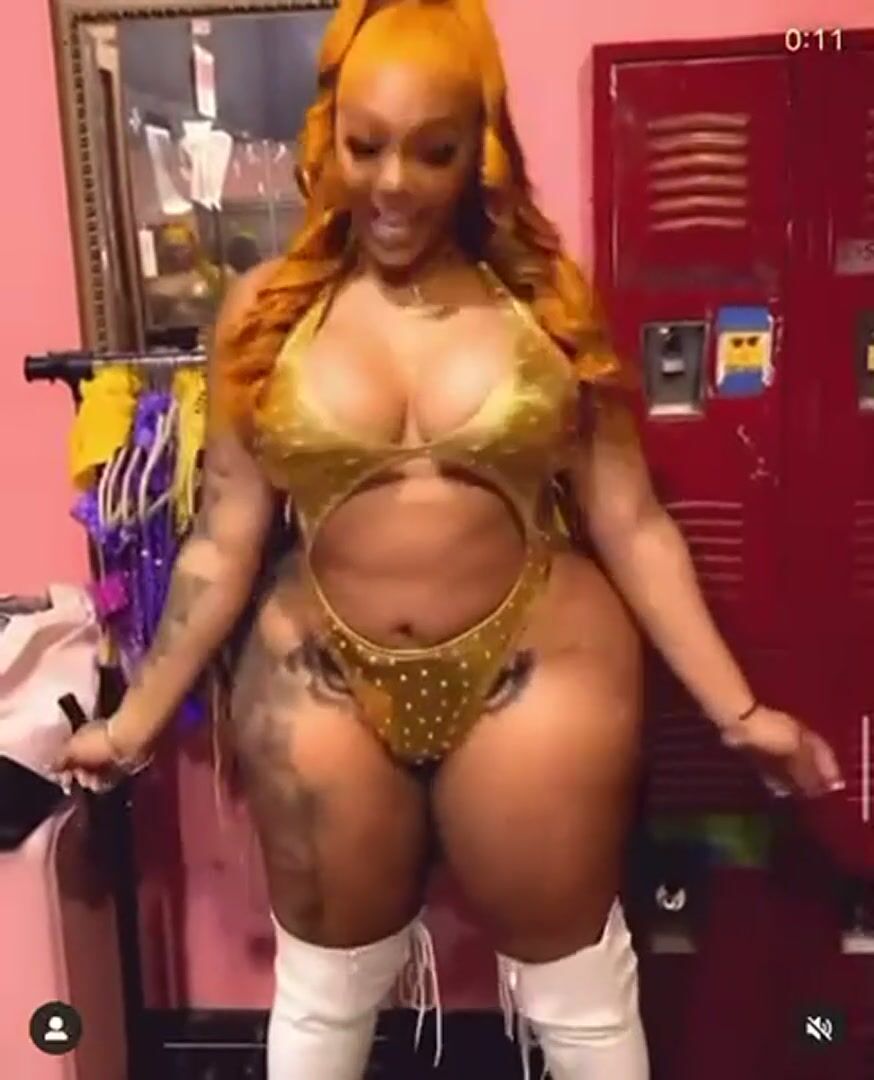 Gotta love BBW with a BBL