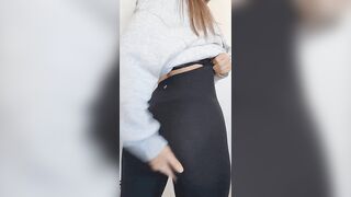 Bubble Butts: can I borrow your hand? #2
