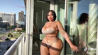 Big Donkey Booties: Is this real ? #2