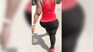 Big Donkey Booties: RETHICKULOUS OUTTA ROAD #4