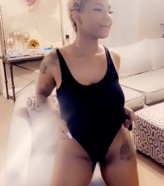 Ya wanted some natural ass right? ????