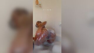 Do you wanna join me in the Tub?????