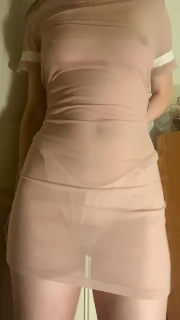 Hi to the same 4 guys who see me stripping half naked ????