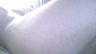 Stretching my asshole open for your cock to use and abuse????